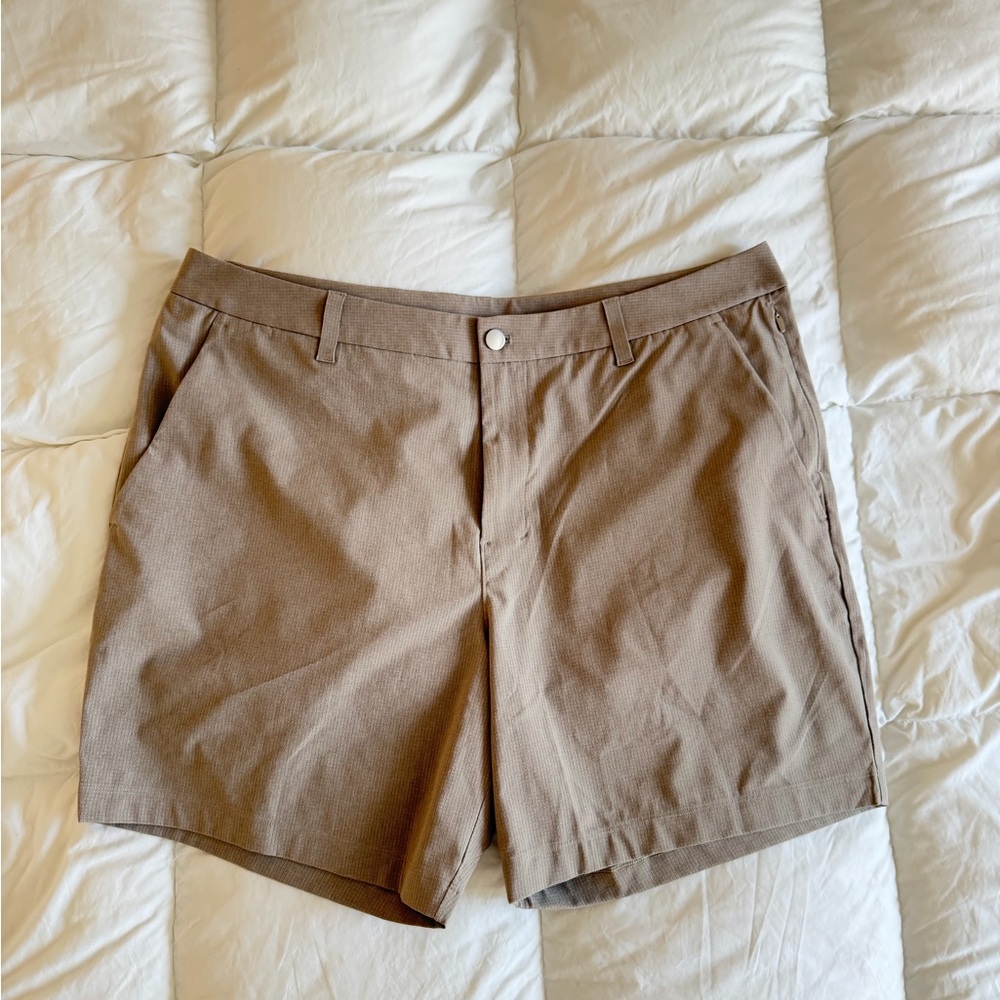 Lululemon ABC Classic-Fit Short 7" WovenAir Tan Size 38